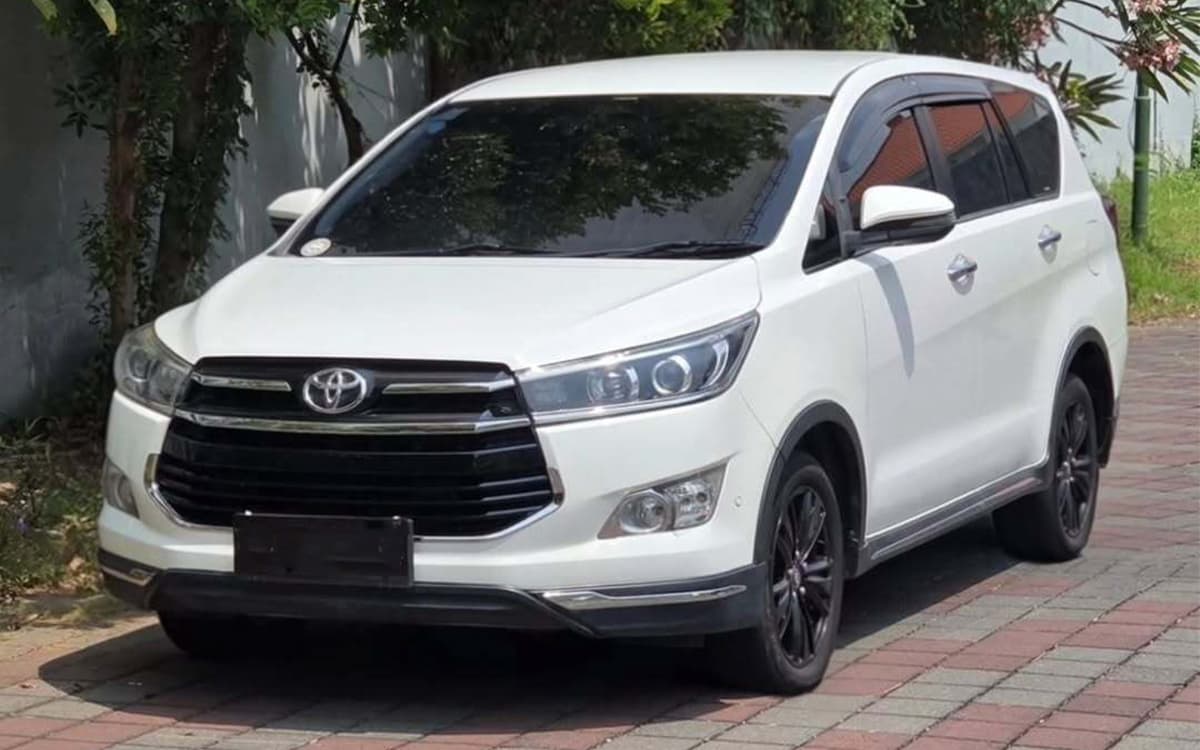 Toyota Innova